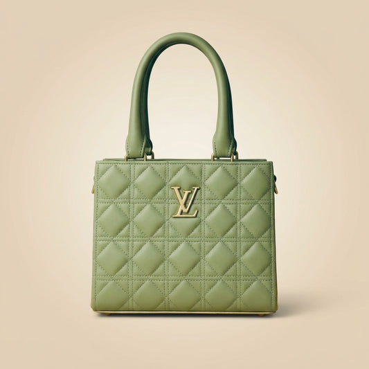 Elegant Quilted Shoulder Bag for Women